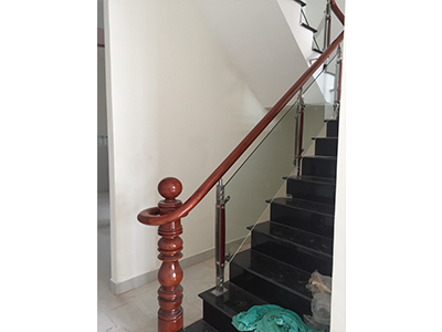 Cầu thang kiếng Biên Hòa 07